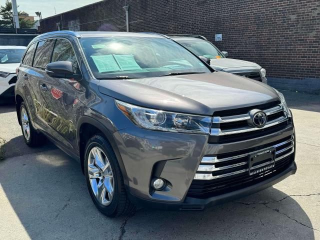 2018 Toyota Highlander Limited