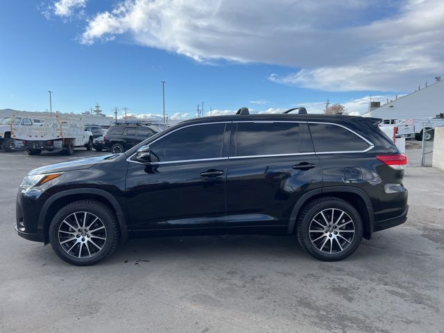 2018 Toyota Highlander SE