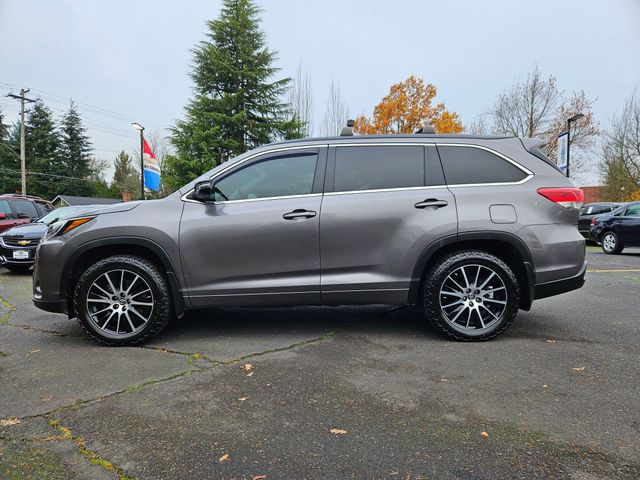 2018 Toyota Highlander SE