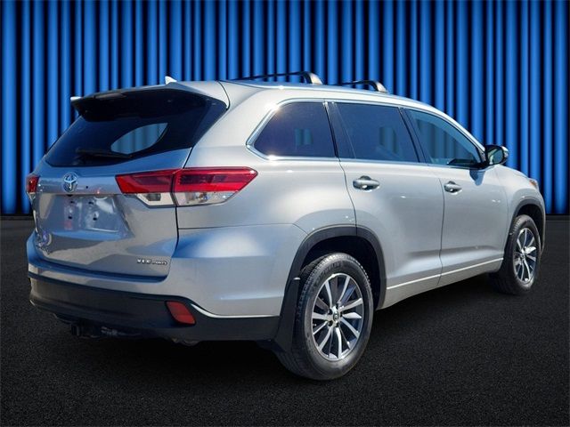 2018 Toyota Highlander 