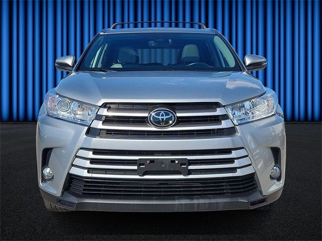 2018 Toyota Highlander 