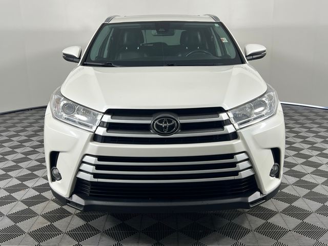2018 Toyota Highlander 