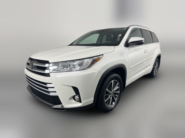 2018 Toyota Highlander 