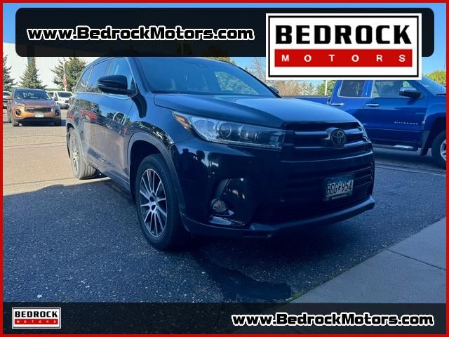 2018 Toyota Highlander 