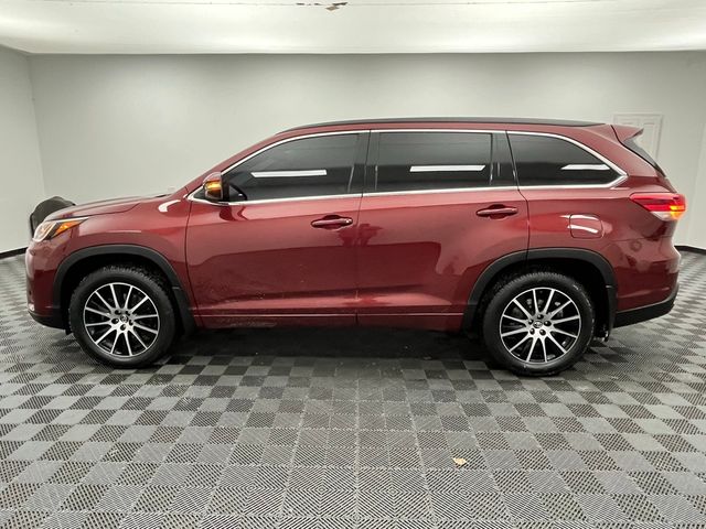 2018 Toyota Highlander SE