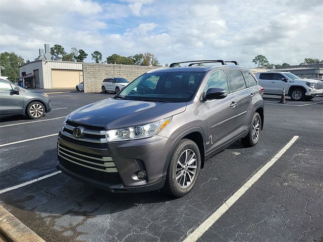 2018 Toyota Highlander 