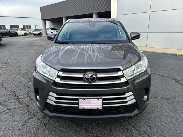 2018 Toyota Highlander 