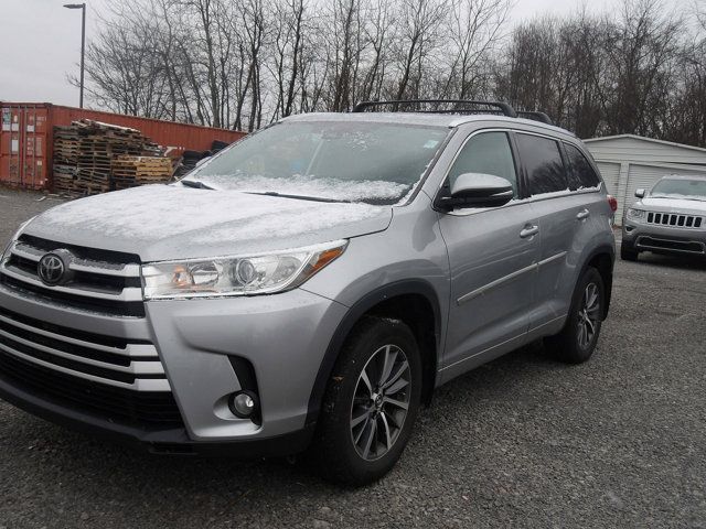 2018 Toyota Highlander 