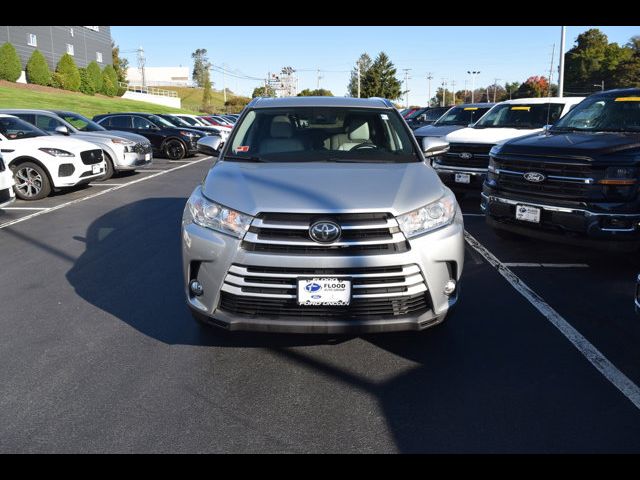 2018 Toyota Highlander 