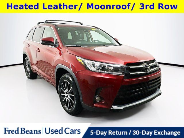 2018 Toyota Highlander SE