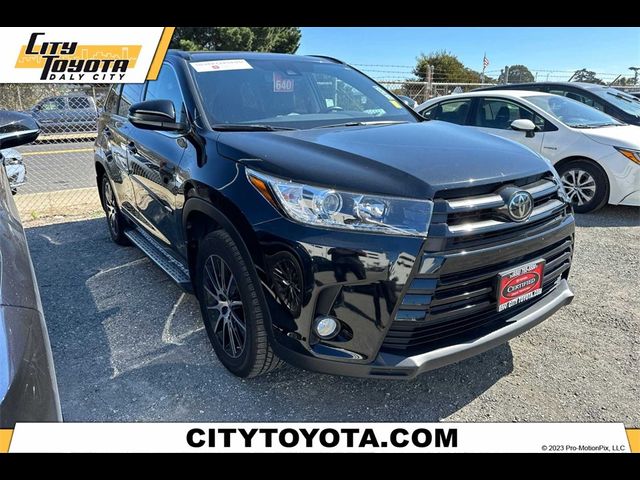 2018 Toyota Highlander SE