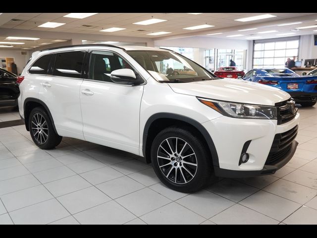 2018 Toyota Highlander SE