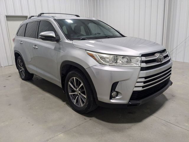 2018 Toyota Highlander 