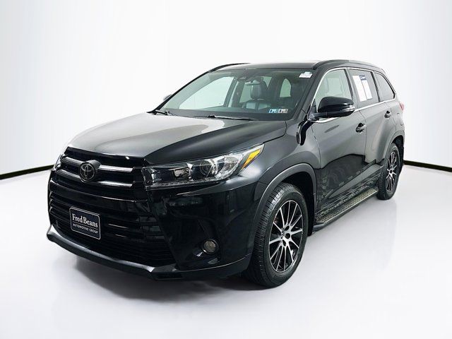 2018 Toyota Highlander SE