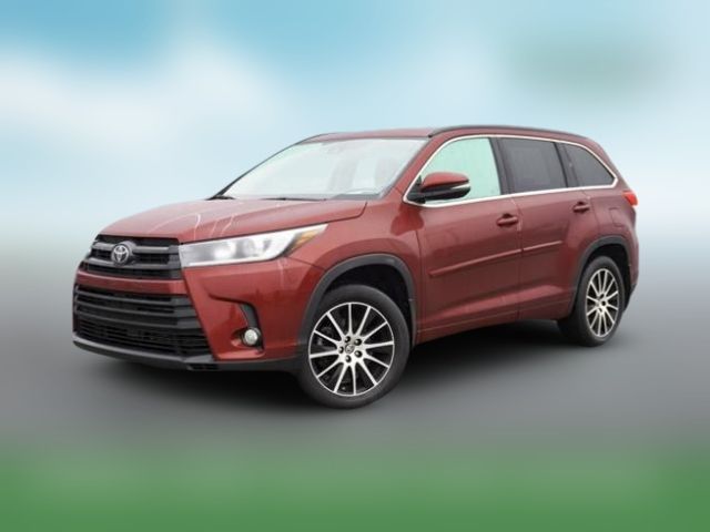 2018 Toyota Highlander 