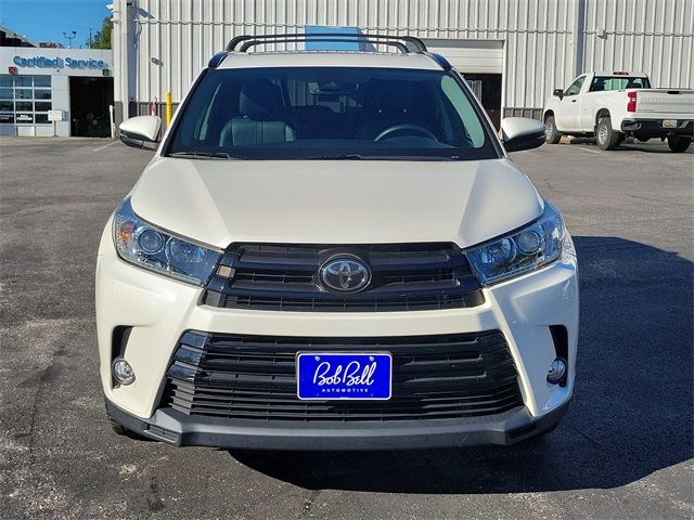 2018 Toyota Highlander SE