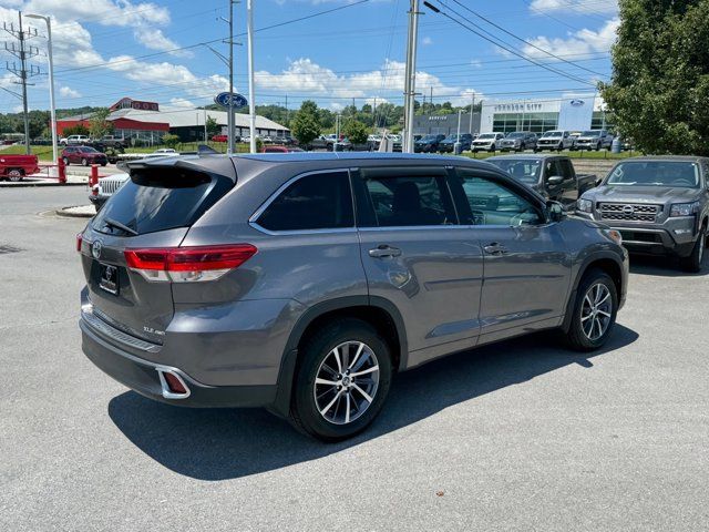 2018 Toyota Highlander 