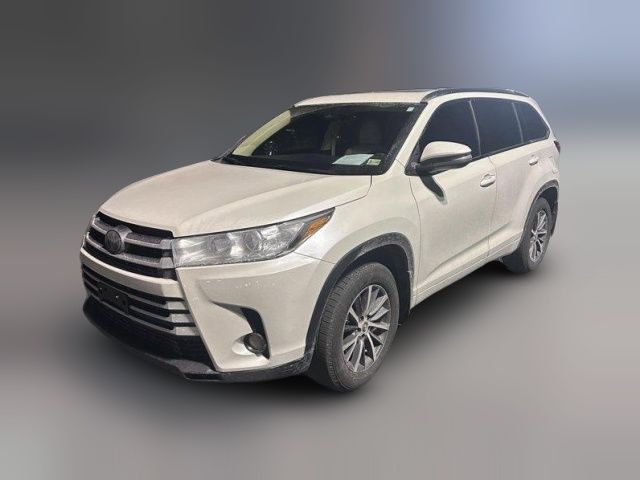 2018 Toyota Highlander 