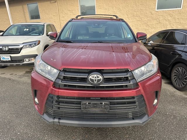 2018 Toyota Highlander SE