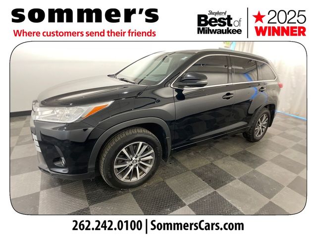 2018 Toyota Highlander SE