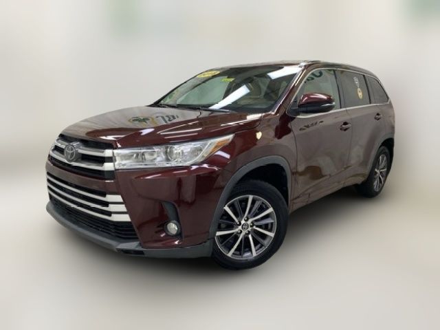 2018 Toyota Highlander 