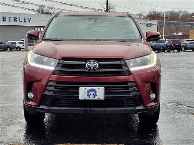 2018 Toyota Highlander SE