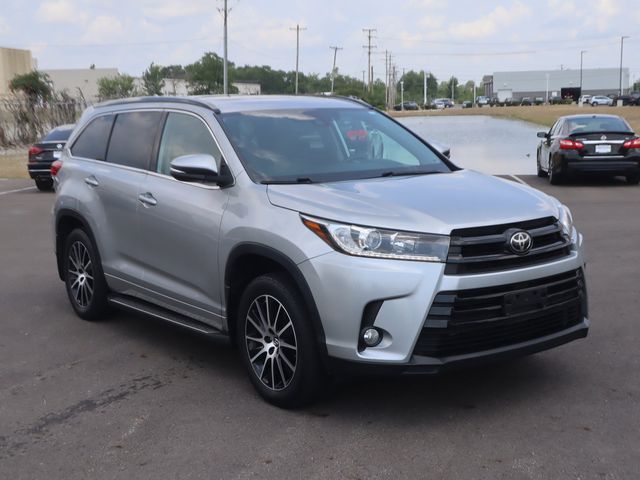 2018 Toyota Highlander SE