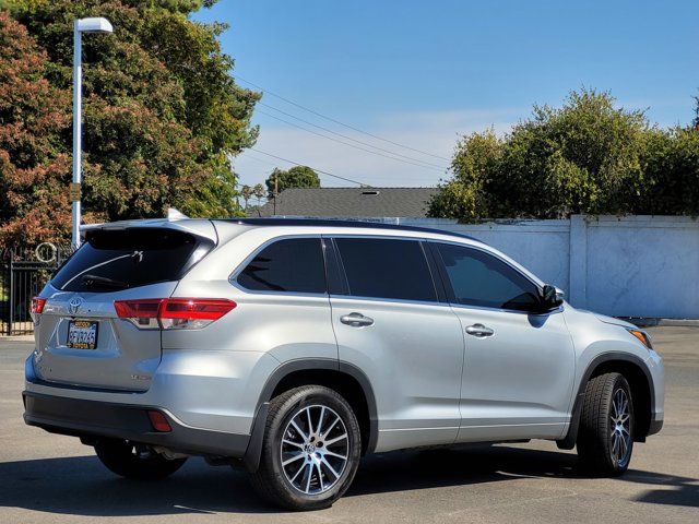 2018 Toyota Highlander 