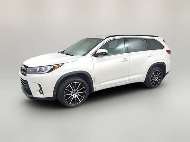 2018 Toyota Highlander SE