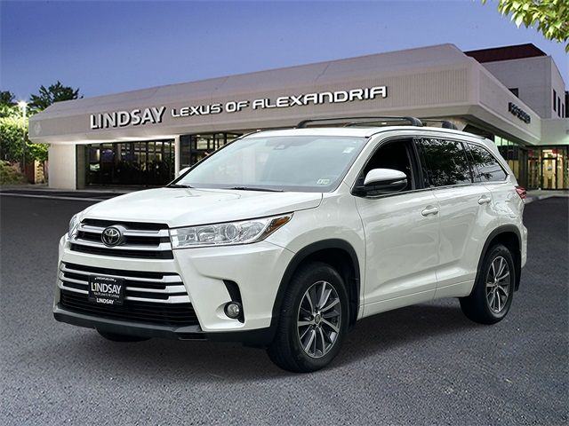 2018 Toyota Highlander 