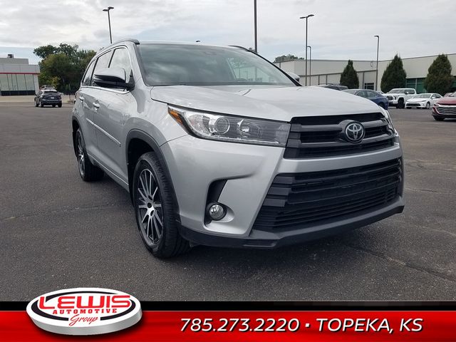 2018 Toyota Highlander SE