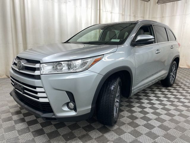 2018 Toyota Highlander 