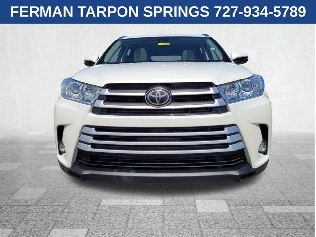 2018 Toyota Highlander SE