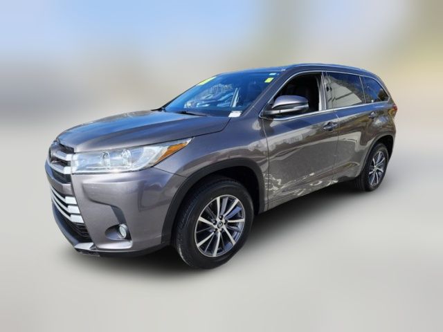 2018 Toyota Highlander 