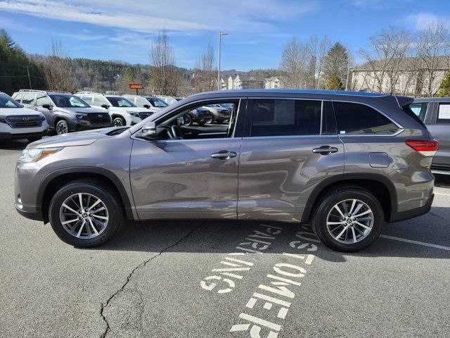 2018 Toyota Highlander 