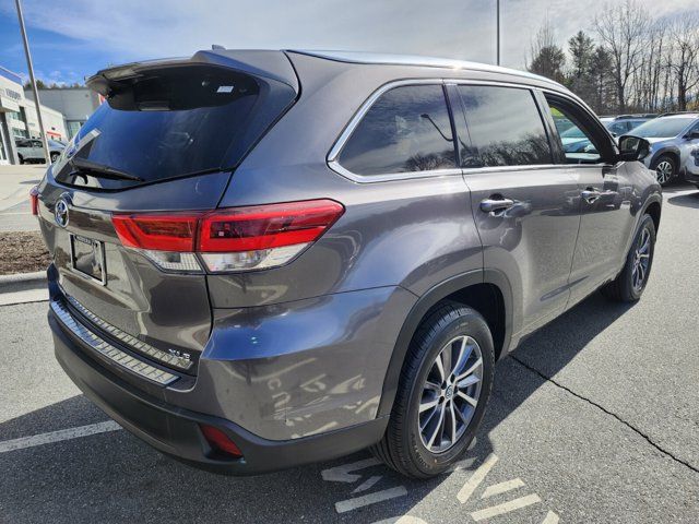 2018 Toyota Highlander 