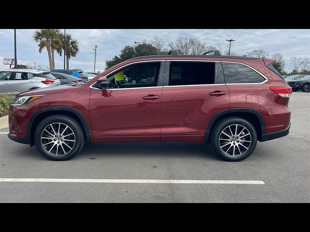 2018 Toyota Highlander SE