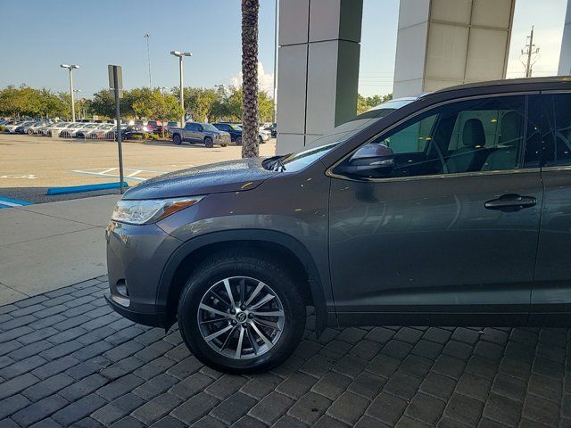 2018 Toyota Highlander XLE