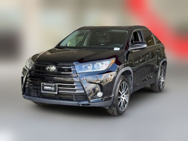 2018 Toyota Highlander SE