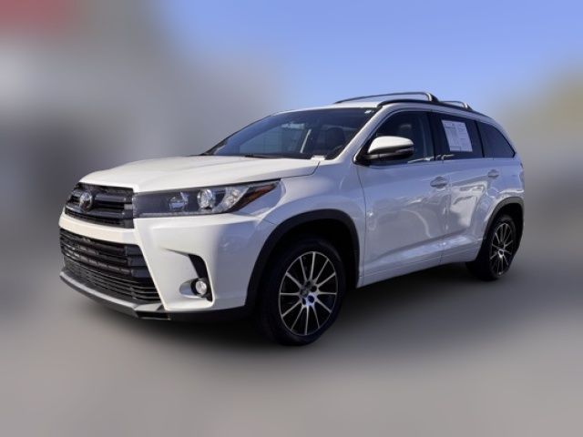 2018 Toyota Highlander SE