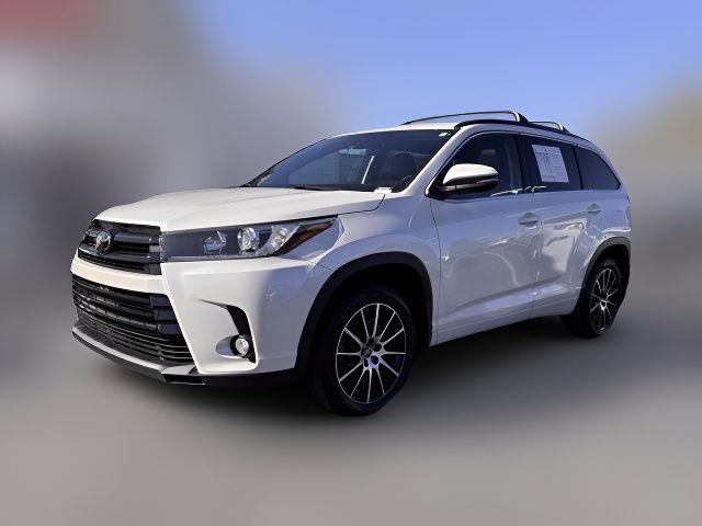 2018 Toyota Highlander SE