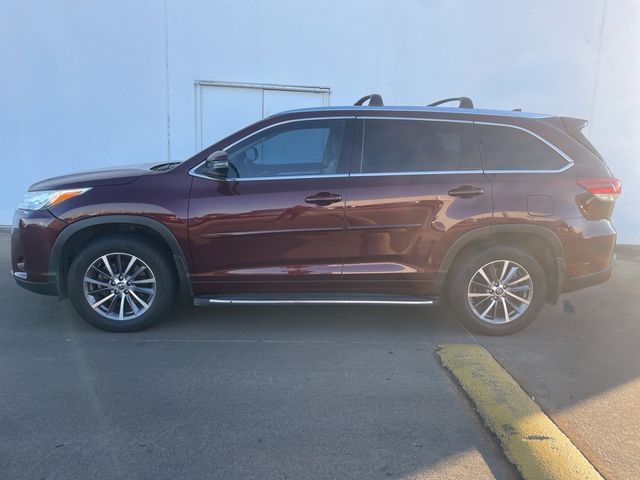 2018 Toyota Highlander SE