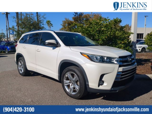 2018 Toyota Highlander 