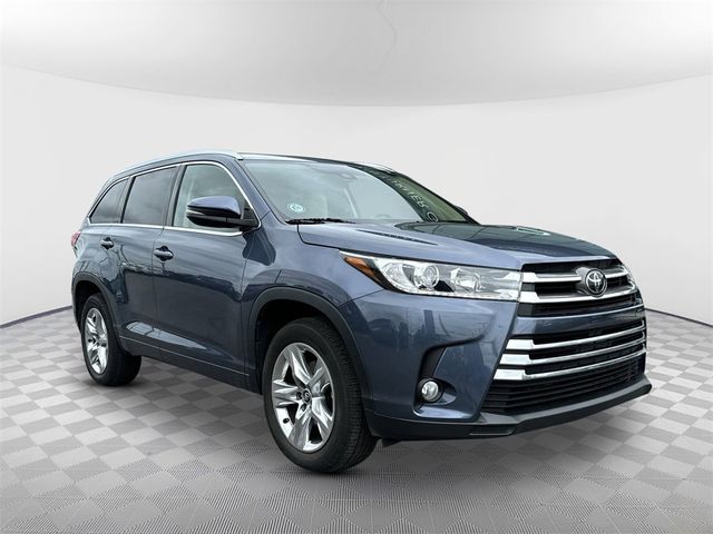 2018 Toyota Highlander 