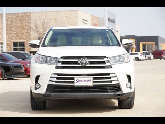 2018 Toyota Highlander 