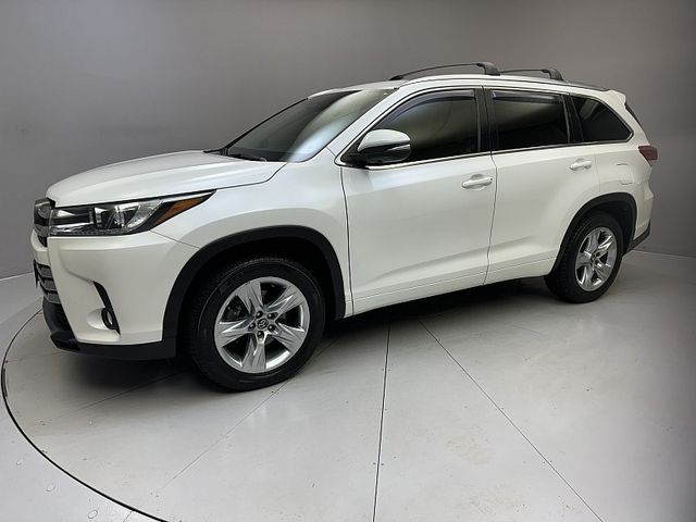 2018 Toyota Highlander 