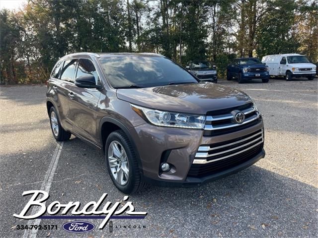 2018 Toyota Highlander 