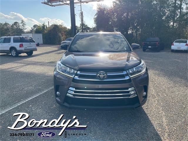 2018 Toyota Highlander 