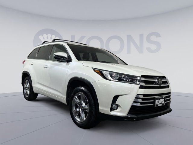2018 Toyota Highlander 