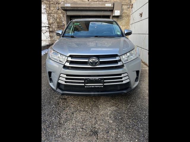 2018 Toyota Highlander LE